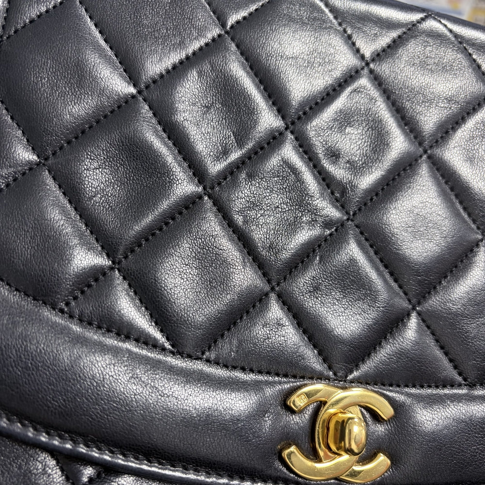 CHANEL シャネル ショルダーバッグ チェーンショルダーバッグ ココマーク ラムスキン ブラック 黒 ゴールド金具 レディース【中古品】