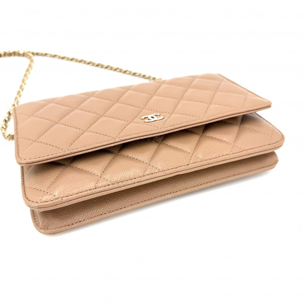 【開店SALE】 CHANEL シャネル チェーンウォレット マトラッセ ココマーク ショルダーバッグ キャビアスキン ベージュ系 ゴールド金具 レディース【中古品】