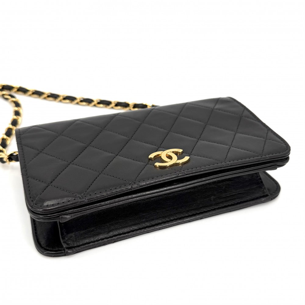 【開店SALE】 CHANEL シャネル ショルダーバッグ マトラッセ ココマーク チェーン フルフラップ ラムスキン ブラック 黒 ゴールド金具 レディース【中古品】