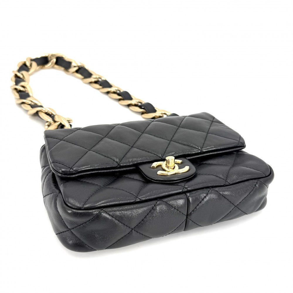 CHANEL シャネル ショルダーバッグ マトラッセ ココマーク チェーン ミニバッグ レザー ブラック 黒 ゴールド金具 レディース【中古品】