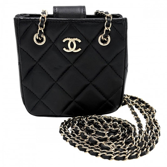 CHANEL シャネル ショルダーバッグ ミニポシェット ココマーク マトラッセ レザー ブラック 黒 ゴールド金具 レディース【中古品】