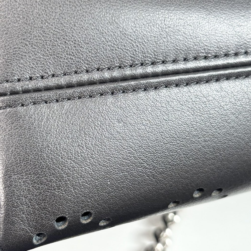 CHANEL シャネル ショルダーバッグ パンチングロゴ チェーンショルダー ココマーク レザー ブラック 黒 シルバー金具 レディース【中古品】