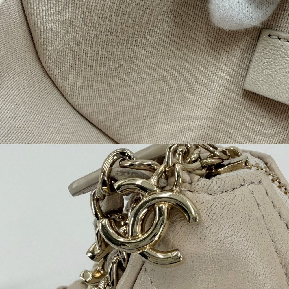 CHANEL シャネル ショルダーバッグ ミニホーボー ココマーク マトラッセ ポシェット ラムスキン ベージュ ゴールド金具 レディース【中古品】