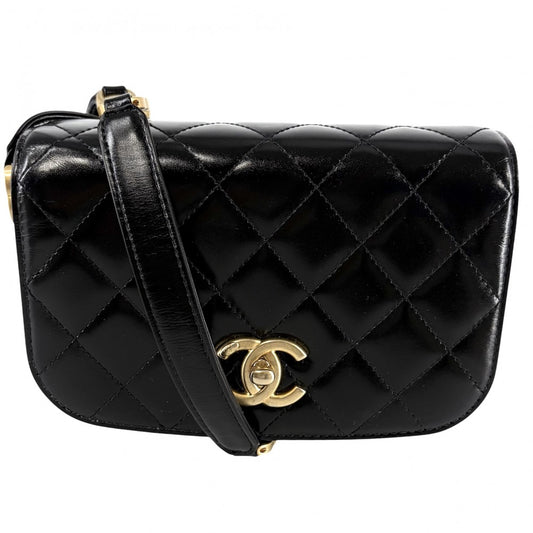 CHANEL シャネル ショルダーバッグ ミニマトラッセ チェーン ターンロック Mini Matelasse ココマーク レザー スエード ブラック 黒 ゴールド金具 レディース【中古品】