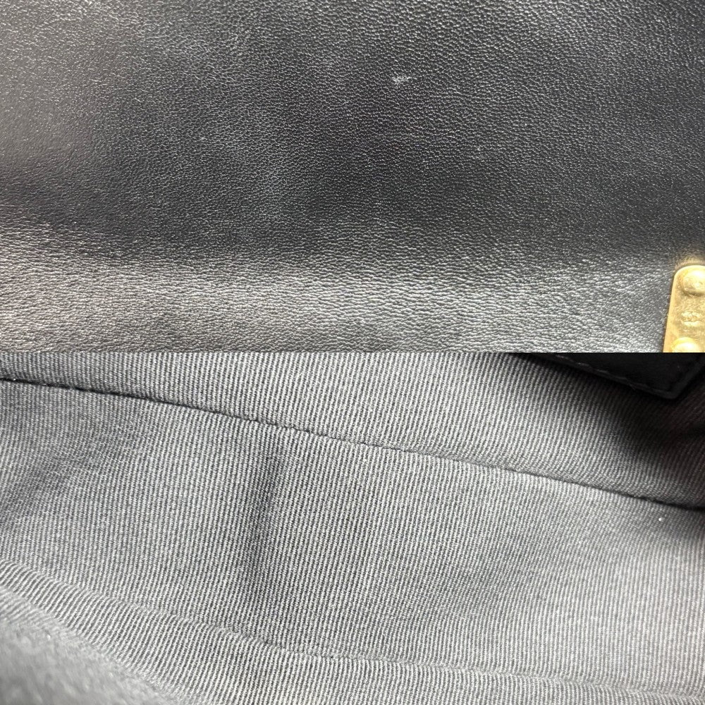 CHANEL シャネル ショルダーバッグ マトラッセ ココマーク チェーンショルダー ポシェット レザー ブラック 黒 ゴールド金具 レディース【中古品】