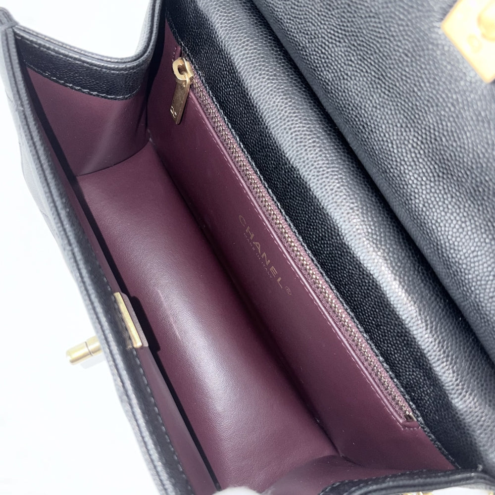 CHANEL シャネル ショルダーバッグ マトラッセ ココマーク ターンロック キャビアスキン ブラック 黒 ゴールド金具 レディース【中古品】