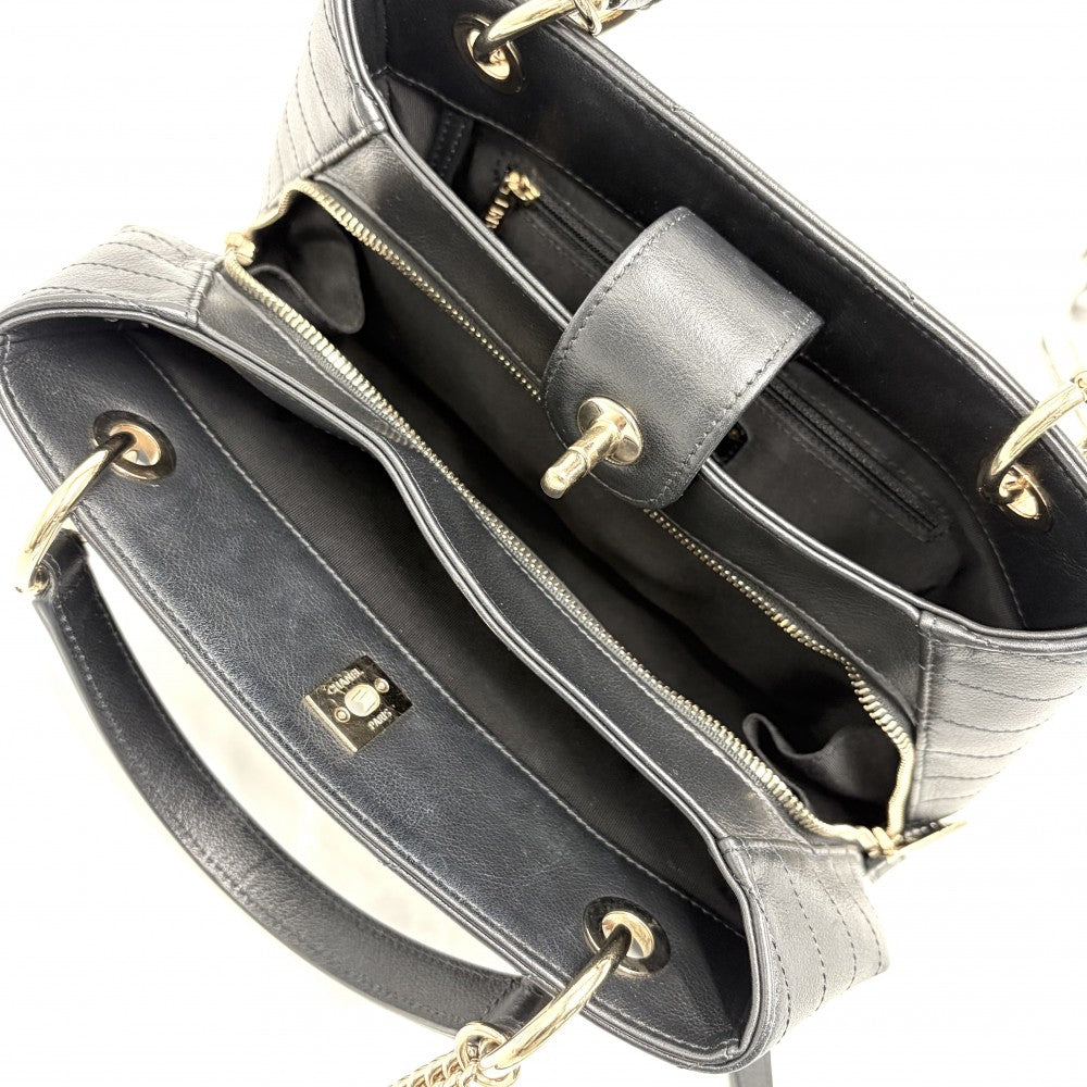 【開店SALE】 CHANEL シャネル 2WAY シェブロン Vステッチ チェーンショルダーバッグ ハンドバッグ ココマーク レザー ブラック 黒 ゴールド金具 レディース【中古品】