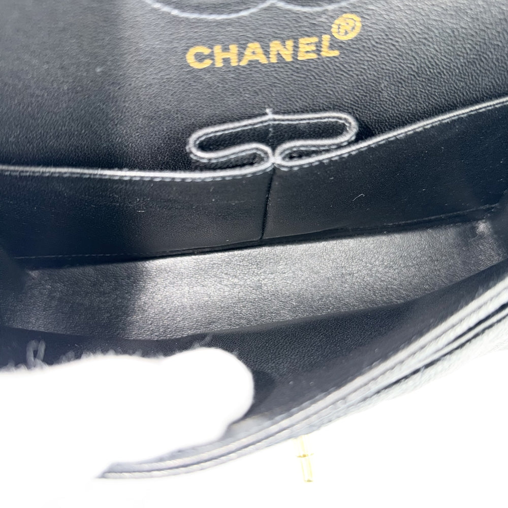 CHANEL シャネル ショルダーバッグ マトラッセ23 ダブルチェーン ダブルフラップ ココマーク ターンロック キャビアスキン ブラック 黒 ゴールド金具 レディース【中古品】