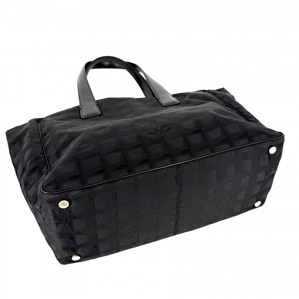 CHANEL シャネル トートバッグ ニュートラベルライン トートMM ハンドバッグ ココマーク A15991 レザー ナイロンキャンバス ブラック 黒 ゴールド金具 レディース【中古品】