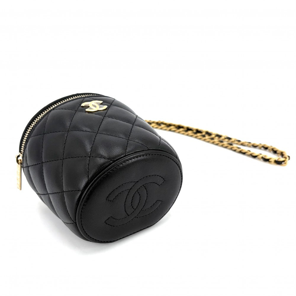 CHANEL シャネル ショルダーバッグ マトラッセ ミニバニティポーチ チェーンショルダー ココマーク ラムスキン ブラック 黒 ゴールド金具 レディース【中古品】