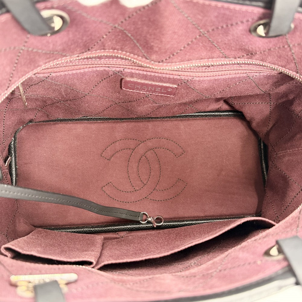 CHANEL シャネル ハンドバッグ オンザロード ワイルドステッチ トートバッグ ココマーク A92211 レザー キャビアスキン ブラック 黒 シルバー金具 レディース【中古品】