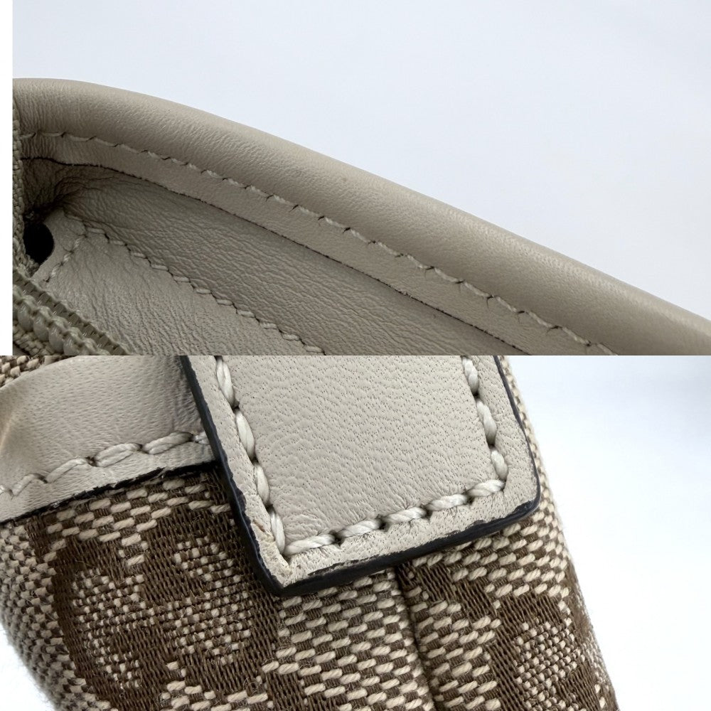 GUCCI グッチ ショルダーバッグ GG 男女兼用 メンズ レディース 388924 GGキャンバス ベージュ ホワイト 白 ソフトゴールド金具 ユニセックス【中古品】