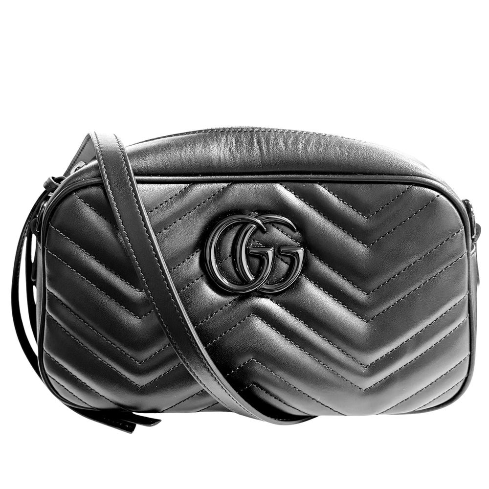 GUCCI グッチ ショルダーバッグ GGマーモント スモール カメラバッグ キルティング 447632 レザー ブラック 黒 ブラック金具 レディース【中古品】