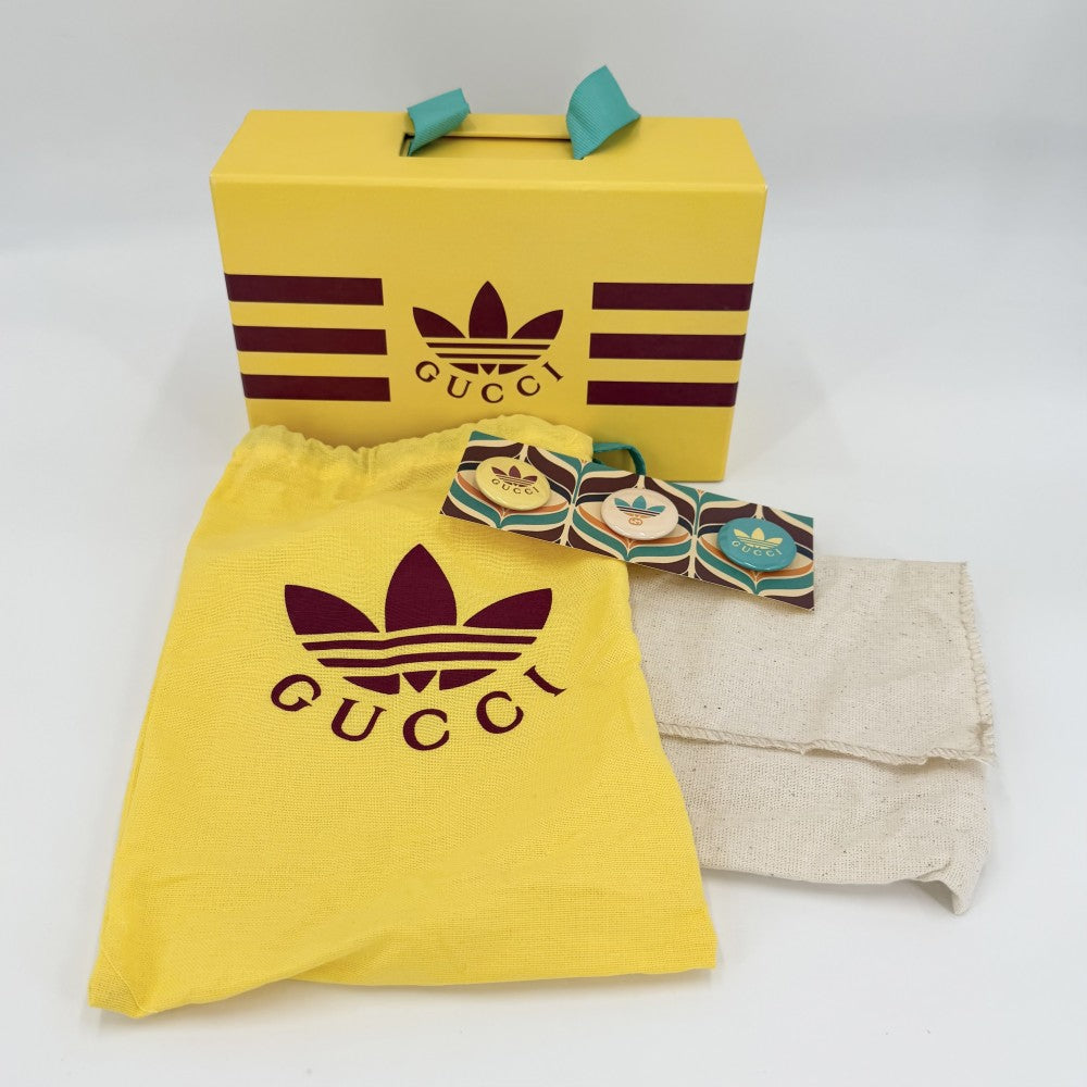 GUCCI グッチ ショルダーバッグ アディダスコラボ スマホショルダー フォンポーチ adidas 702203 レザー ブラック 黒 ホワイト 白 ゴールド金具 レディース【中古品】