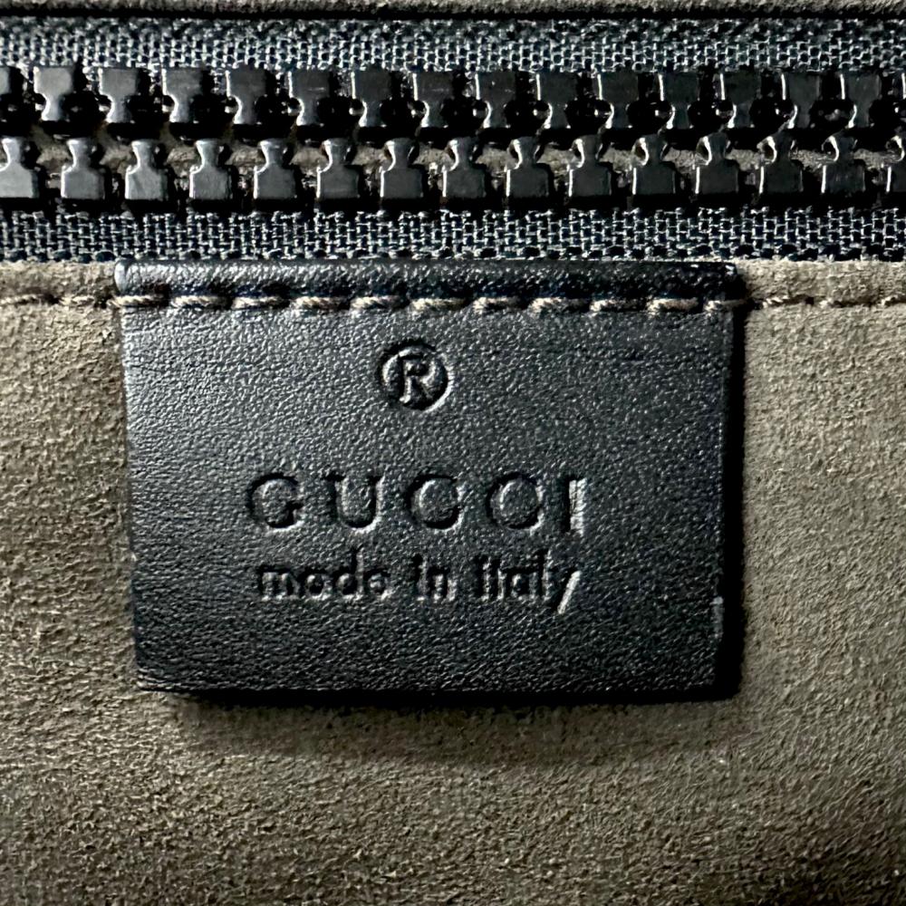 GUCCI グッチ ショルダーバッグ GGスプリーム メッセンジャーバッグ 406367 GGスプリームキャンバス ブラック 黒 シルバー金具 メンズ【中古品】