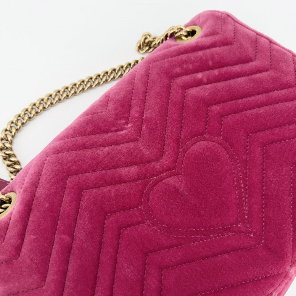 GUCCI グッチ ショルダーバッグ GGマーモント キルティング チェーン 刺繍 443496 ベロア レザー ピンク ゴールド金具 レディース【中古品】