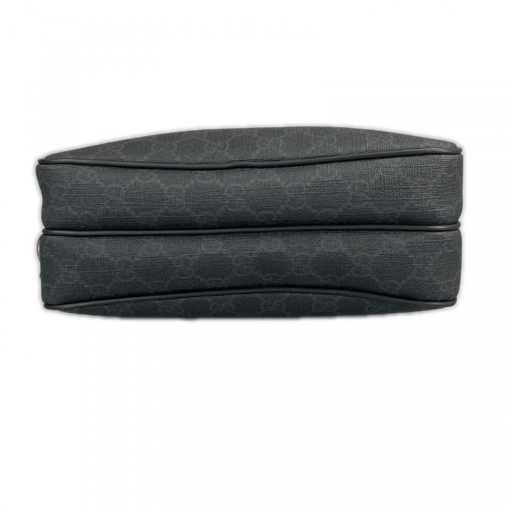 GUCCI グッチ クラッチバッグ GGスプリーム 337082 PVC ブラック 黒 シルバー金具 メンズ【中古品】