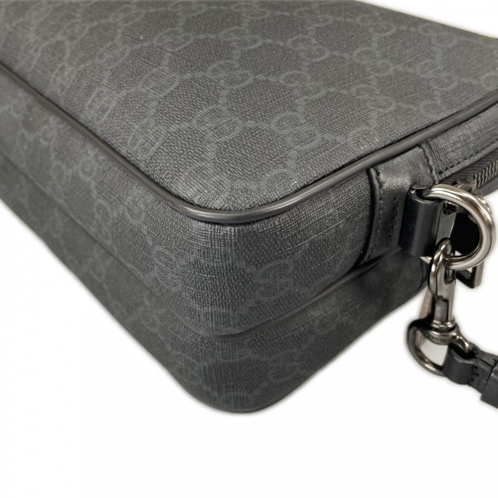 GUCCI グッチ クラッチバッグ GGスプリーム 337082 PVC ブラック 黒 シルバー金具 メンズ【中古品】