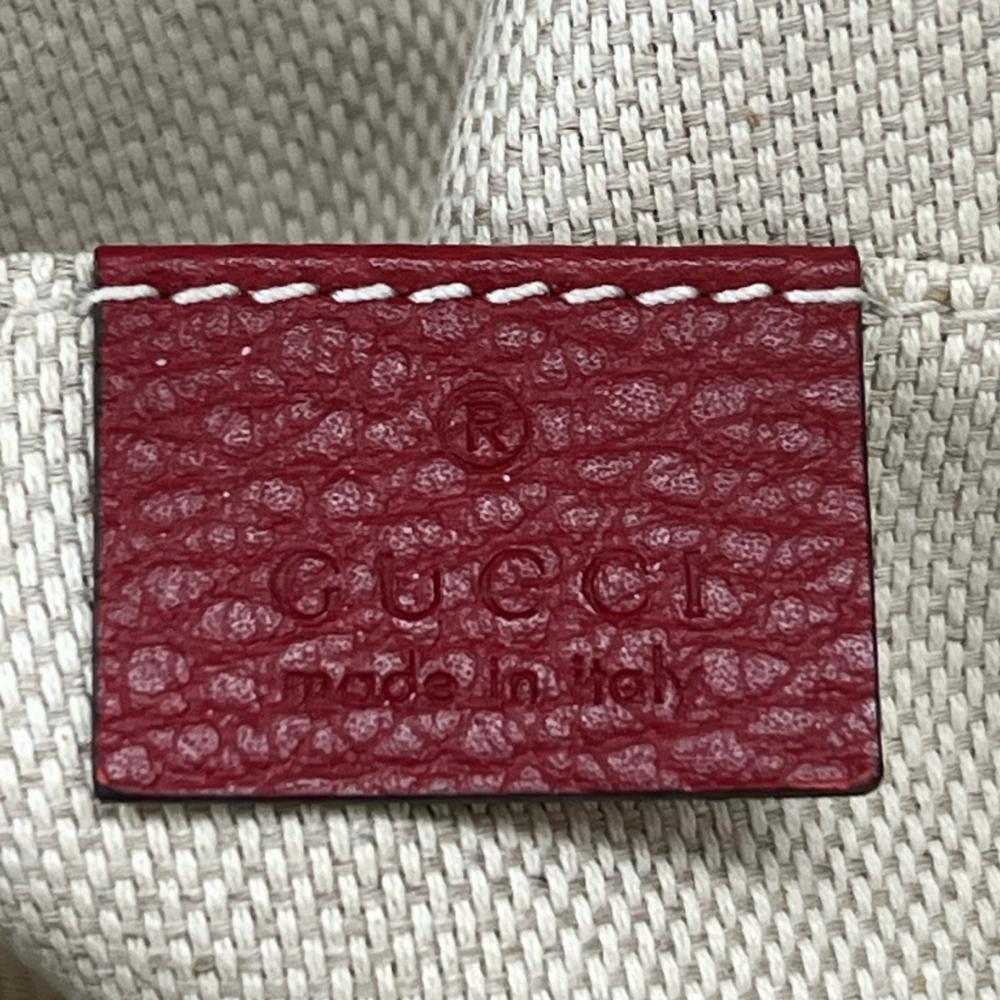 GUCCI グッチ リュック インターロッキングG ソーホー チェーン 431570 グレインレザー レッド 赤 ダークブルー ゴールド金具 レディース【中古品】