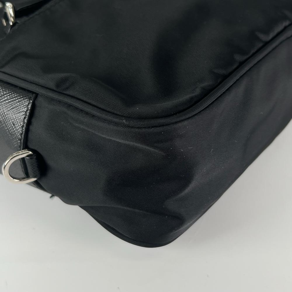 【開店SALE】 PRADA プラダ ショルダーバッグ Re-Nylon サフィアーノ 三角ロゴ 1BC167 ナイロン ブラック 黒 シルバー金具 ユニセックス【中古品】