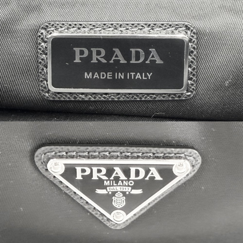 【開店SALE】 PRADA プラダ ショルダーバッグ ラージ Re-Nylon x サフィアーノレザー トライアングルロゴ メンズ レディース 2VH191 ナイロン ブラック 黒 シルバー金具 ユニセックス【中古品】