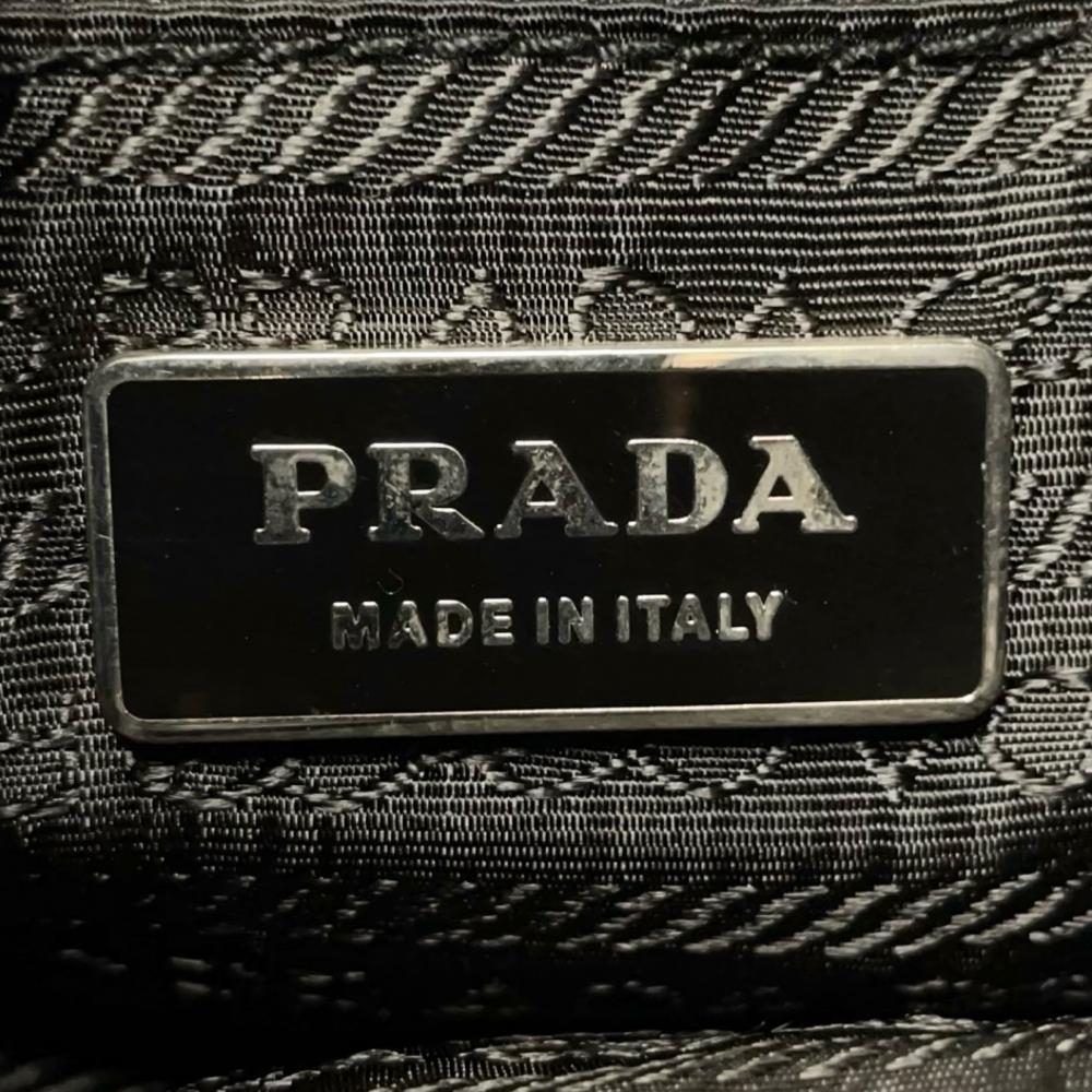 PRADA プラダ ハンドバッグ トライアングルロゴ BR0950 レザー ブラック 黒 シルバー金具 レディース【中古品】