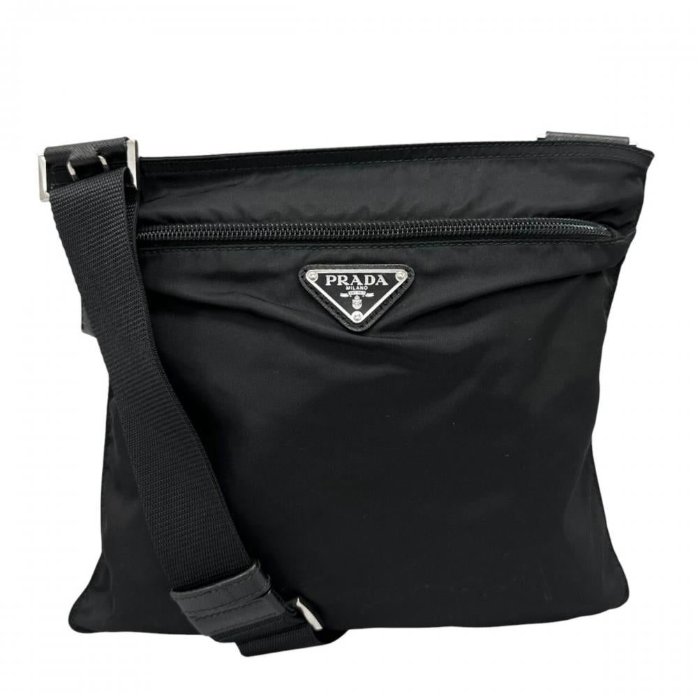 PRADA プラダ ショルダーバッグ 三角ロゴ 1BH978 ナイロン ブラック 黒 シルバー金具 レディース【中古品】