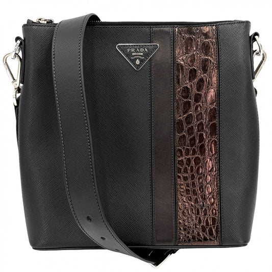 PRADA プラダ ショルダーバッグ トライアングルロゴ レザー ブラック 黒 シルバー金具 メンズ【中古品】