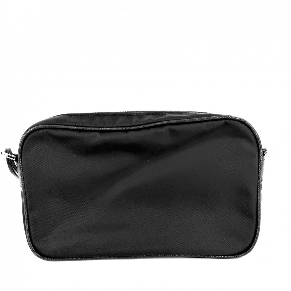 PRADA プラダ ショルダーバッグ ミニ トライアングルロゴ 1BH226 ナイロン ブラック 黒 シルバー金具 レディース【中古品】