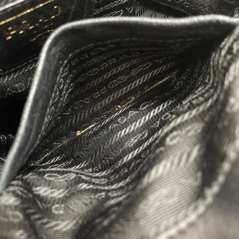 PRADA プラダ ハンドバッグ ナイロン ブラック 黒 ゴールド金具 レディース【中古品】