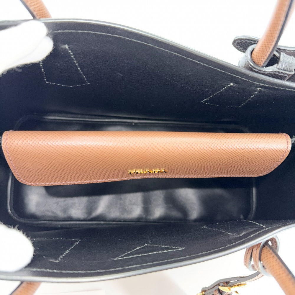PRADA プラダ ハンドバッグ ドゥーブレ トートバッグ トライアングルロゴ 1BG775 レザー ブラウン 茶 ゴールド金具 レディース【中古品】