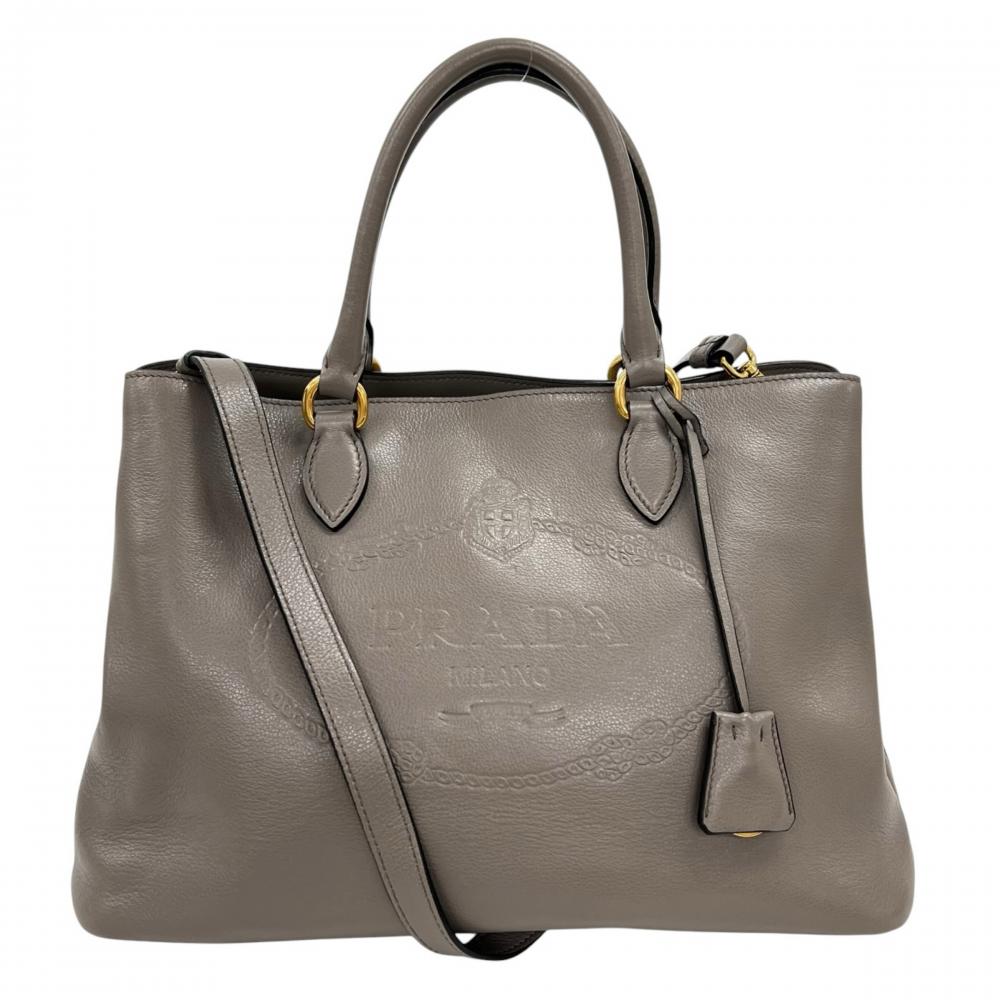 PRADA プラダ 2WAY エンボスロゴ ハンドバッグ ショルダーバッグ 1BA579 レザー グレージュ ゴールド金具 レディース【中古品】