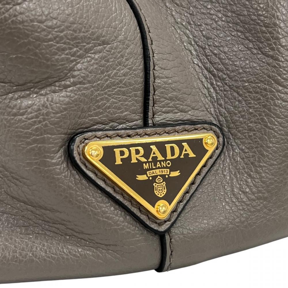 PRADA プラダ 2WAY エンボスロゴ ハンドバッグ ショルダーバッグ 1BA579 レザー グレージュ ゴールド金具 レディース【中古品】