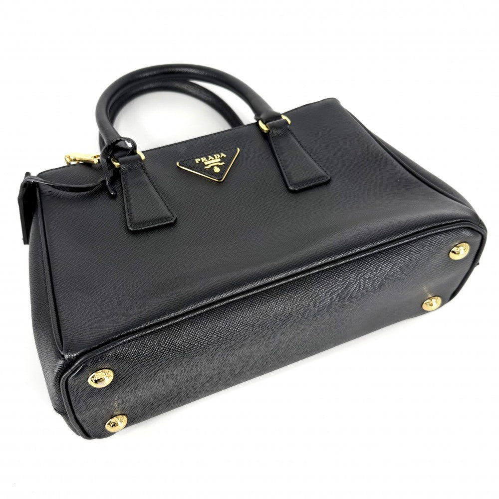PRADA プラダ 2WAY トライアングルロゴ ガレリア スモール ハンドバッグ ショルダーバッグ 1BA896 レザー ブラック 黒 ゴールド金具 レディース【中古品】