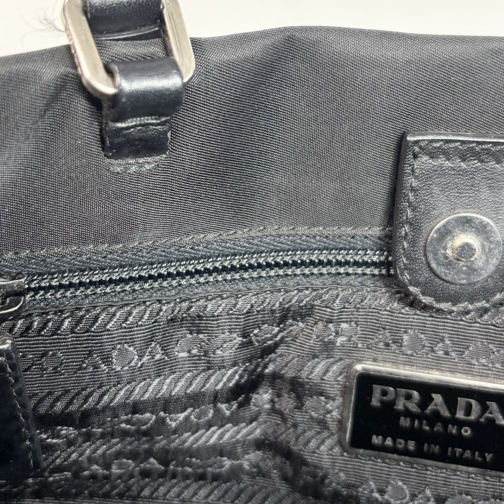 PRADA プラダ ハンドバッグ トライアングルロゴ ミニバッグ B11216 ナイロン ブラック 黒 シルバー金具 レディース【中古品】