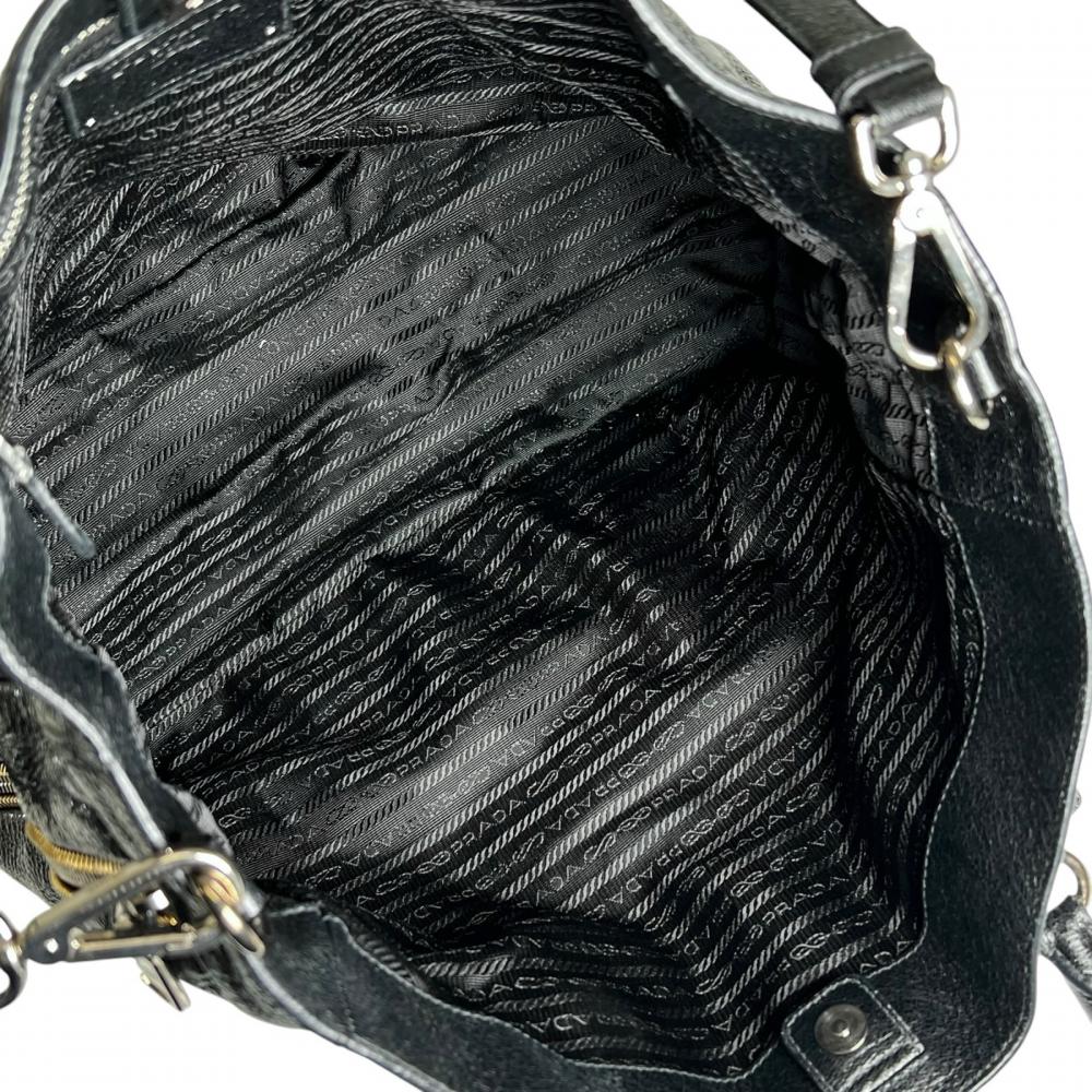 PRADA プラダ トートバッグ メタルロゴ レザー ブラック 黒 ゴールドシルバー金具 レディース【中古品】