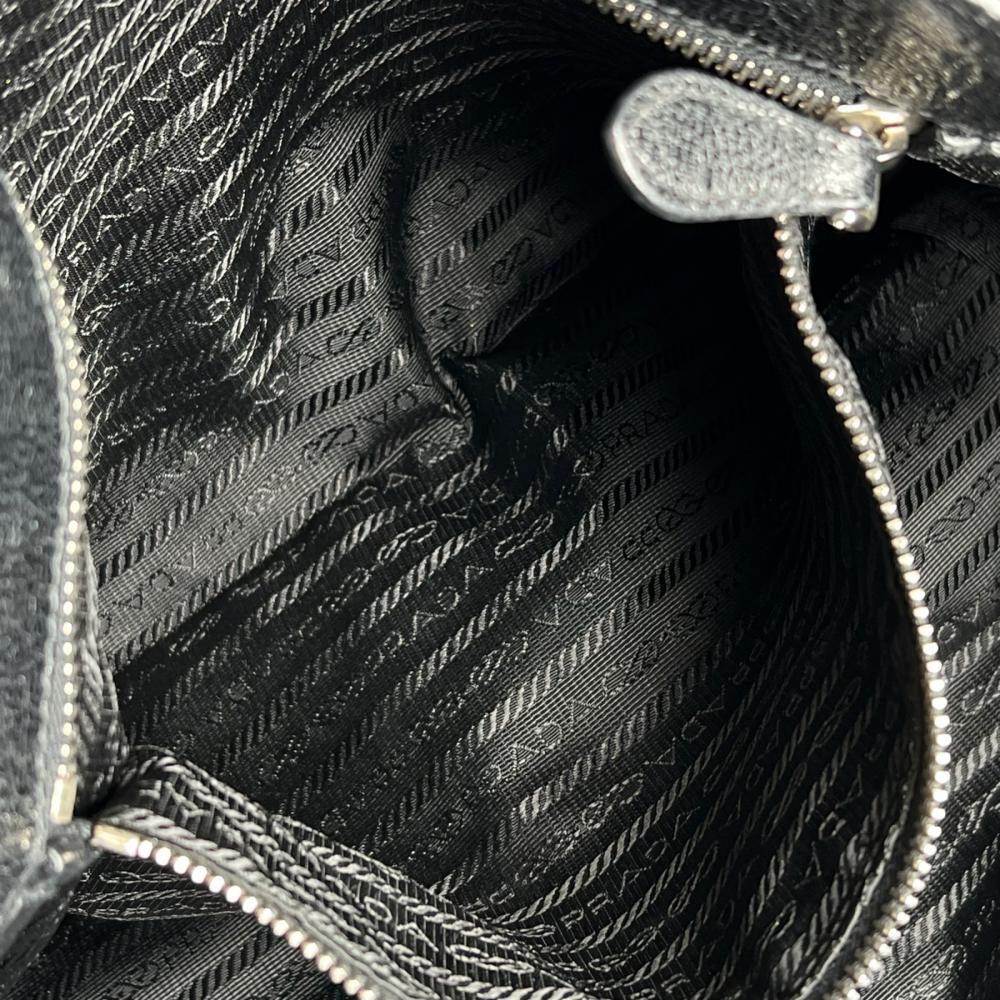 PRADA プラダ トートバッグ メタルロゴ レザー ブラック 黒 ゴールドシルバー金具 レディース【中古品】
