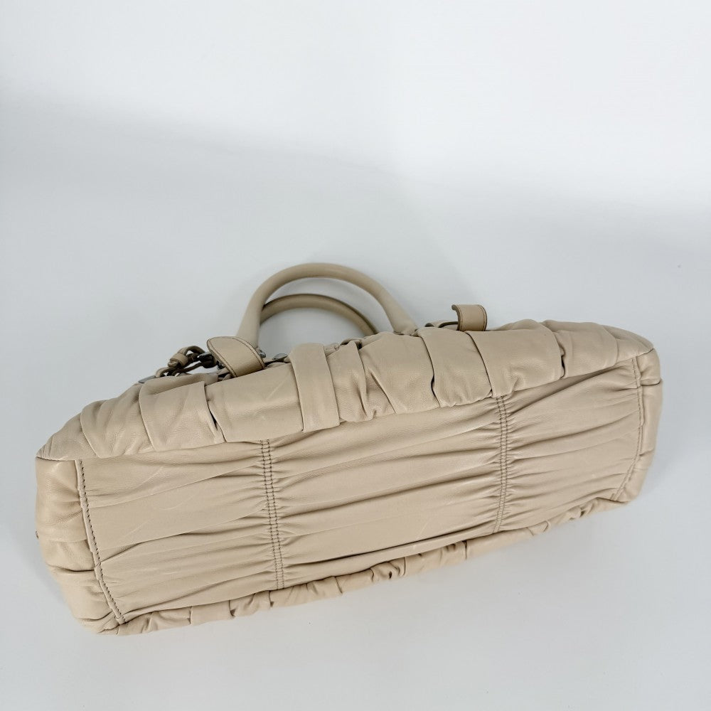 PRADA プラダ 2WAY ギャザー ハンドバッグ ショルダーバッグ BN1407 レザー ベージュ シルバー金具 レディース【中古品】