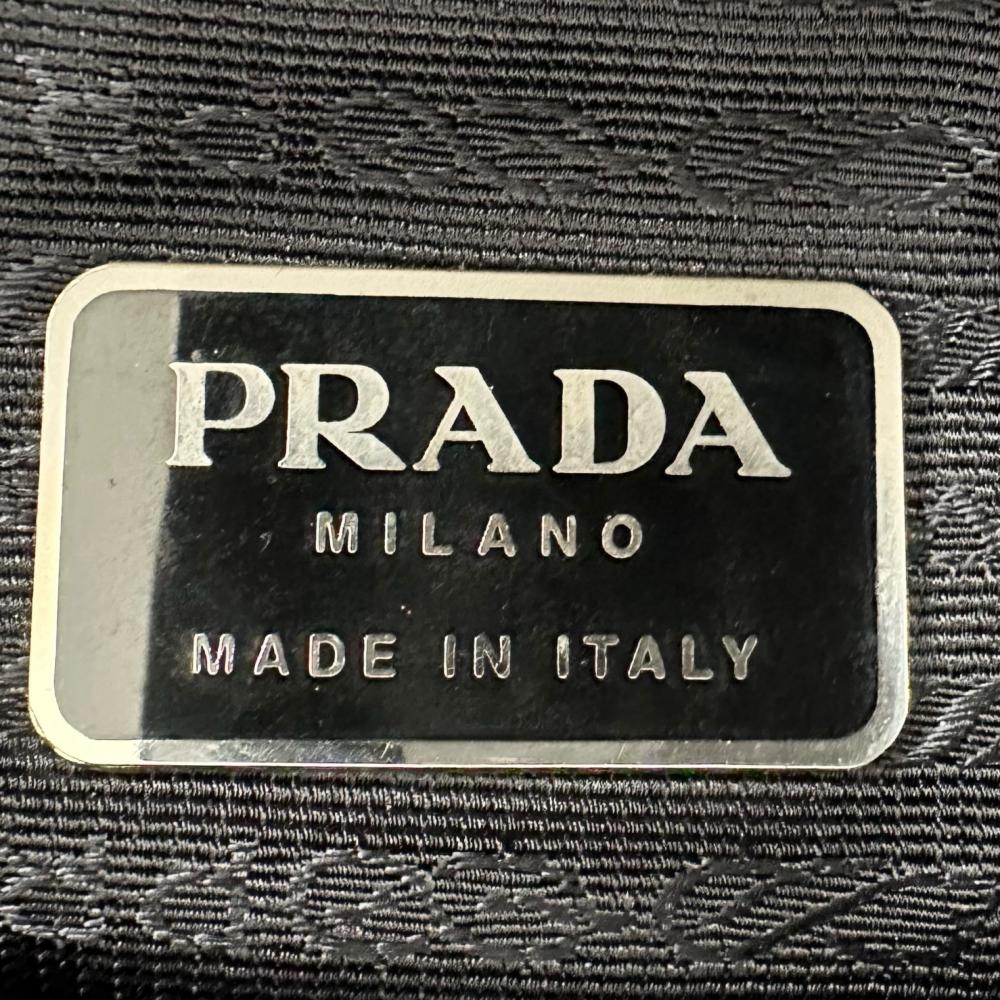 PRADA プラダ トートバッグ ナイロンバッグ トライアングルロゴ ナイロン ブラック 黒 シルバー金具 レディース【中古品】