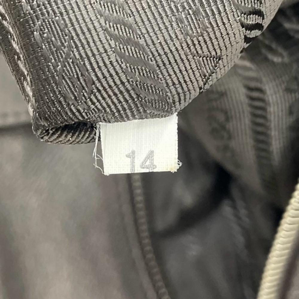 PRADA プラダ トートバッグ ベルテッド レザー メタリック レザー グレー シルバー金具 レディース【中古品】