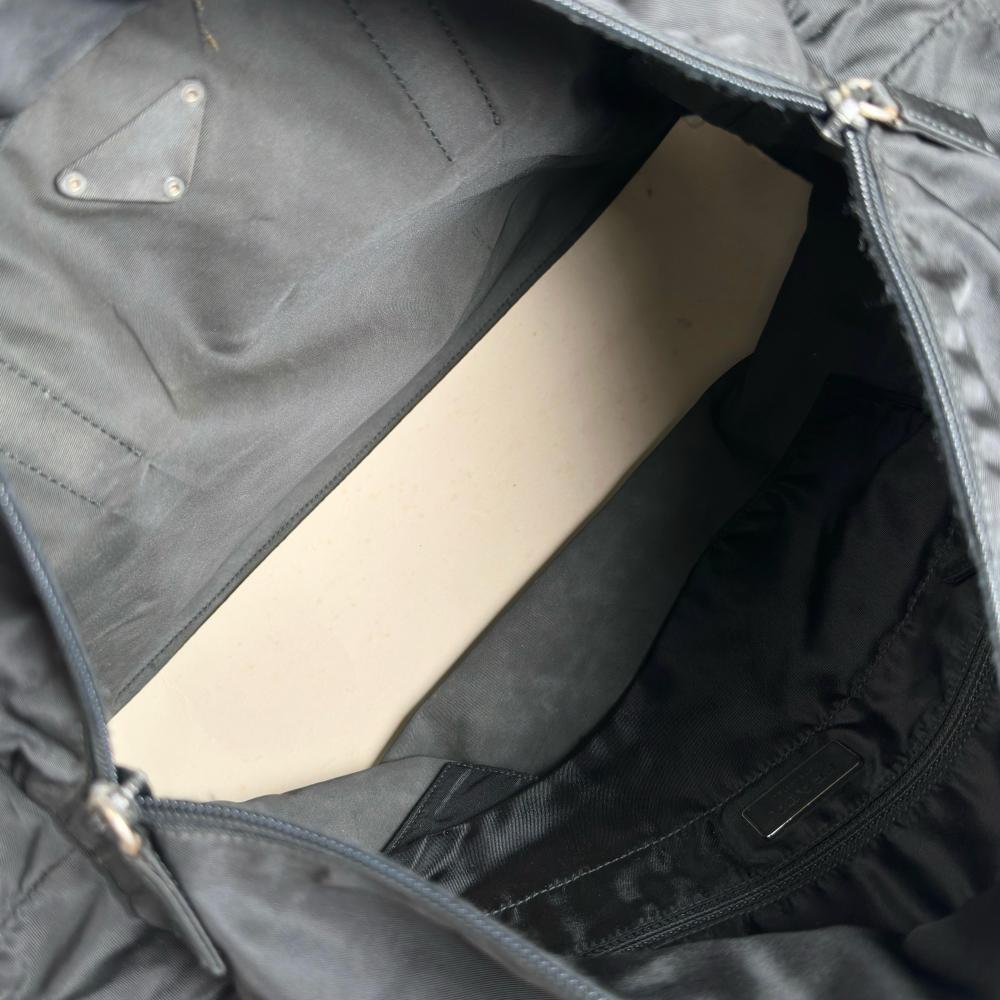 PRADA プラダ トートバッグ テスート トライアングルロゴ ナイロン ブラック 黒 シルバー金具 レディース【中古品】