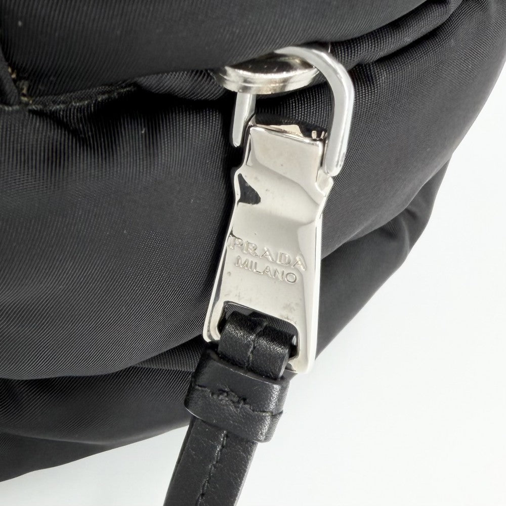 PRADA プラダ 2WAY ボンバー トライアングルロゴ ハンドバッグ ショルダーバッグ トートバッグ BN2632 ナイロン ブラック 黒 シルバー金具 レディース【中古品】
