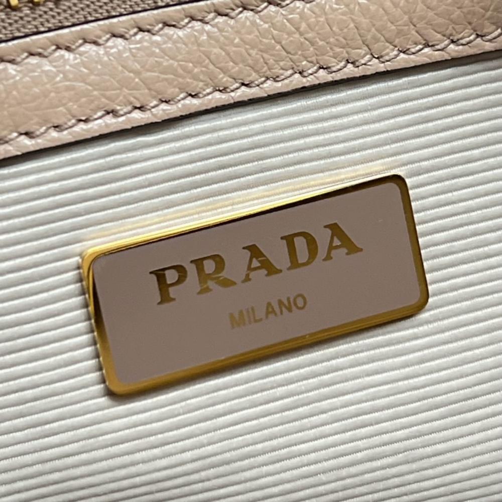 PRADA プラダ 2WAY Wファスナー 1BA164 ベージュ ゴールド金具 レディース【中古品】