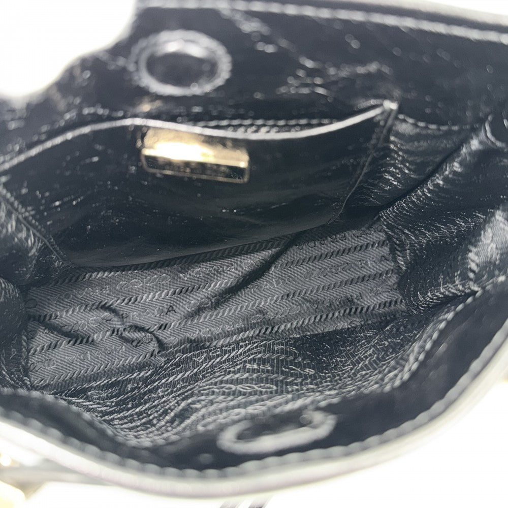 PRADA プラダ ショルダーバッグ ボニー トライアングルロゴ ポシェット 1BH229 レザー ブラック 黒 ゴールド金具 レディース【中古品】