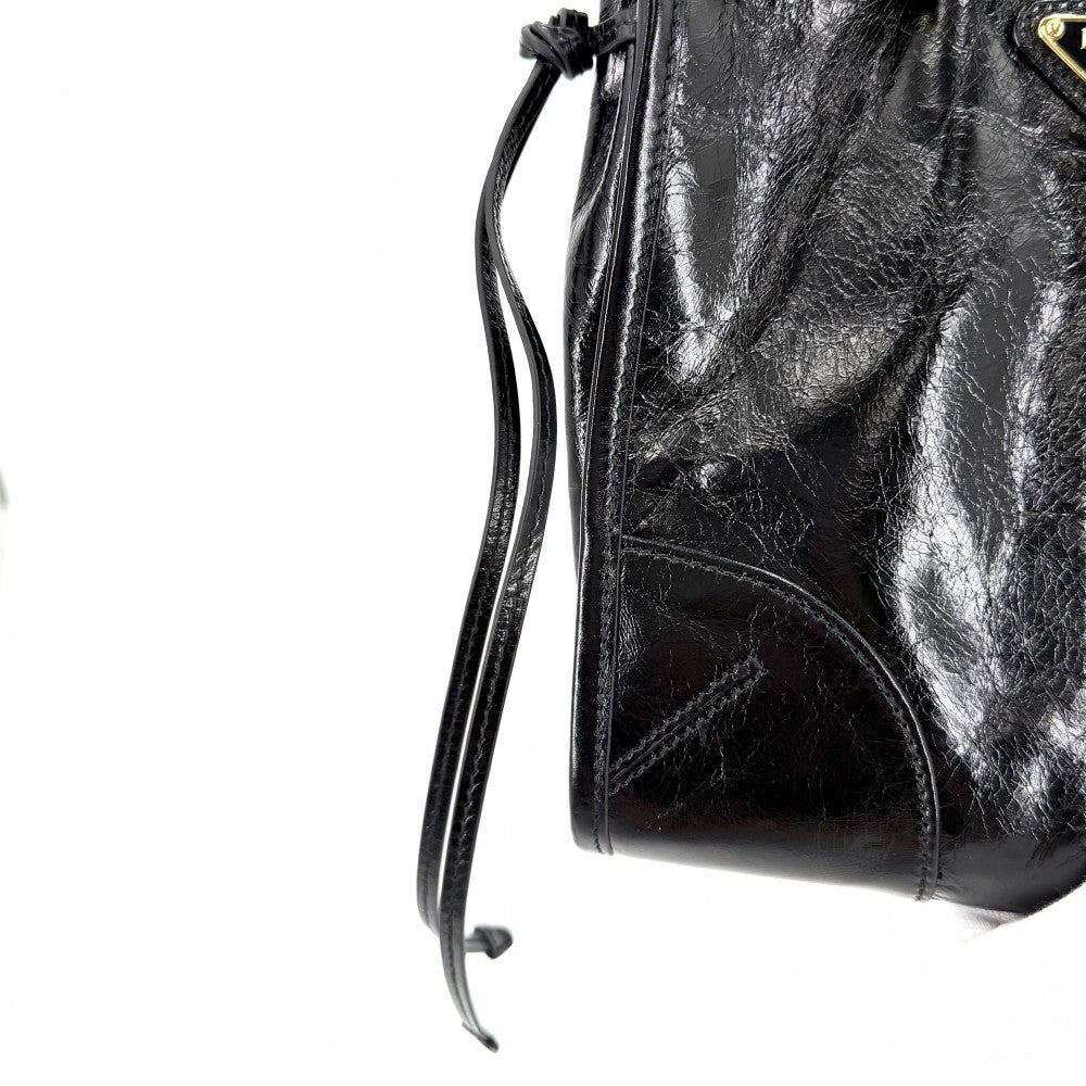 PRADA プラダ ショルダーバッグ ボニー トライアングルロゴ ポシェット 1BH229 レザー ブラック 黒 ゴールド金具 レディース【中古品】