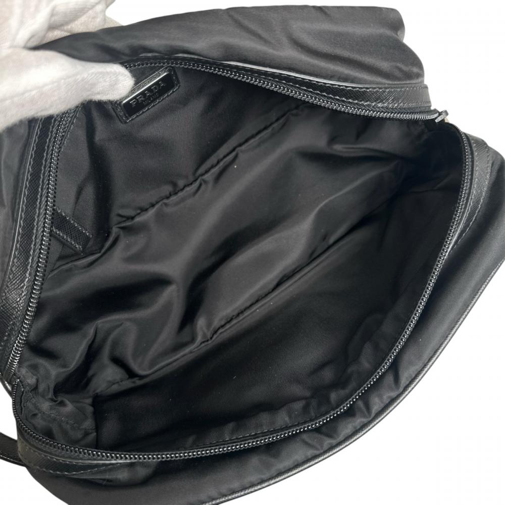 PRADA プラダ クラッチバッグ トライアングルロゴ ナイロン サファイアーノレザー ブラック 黒 シルバー金具 メンズ【中古品】