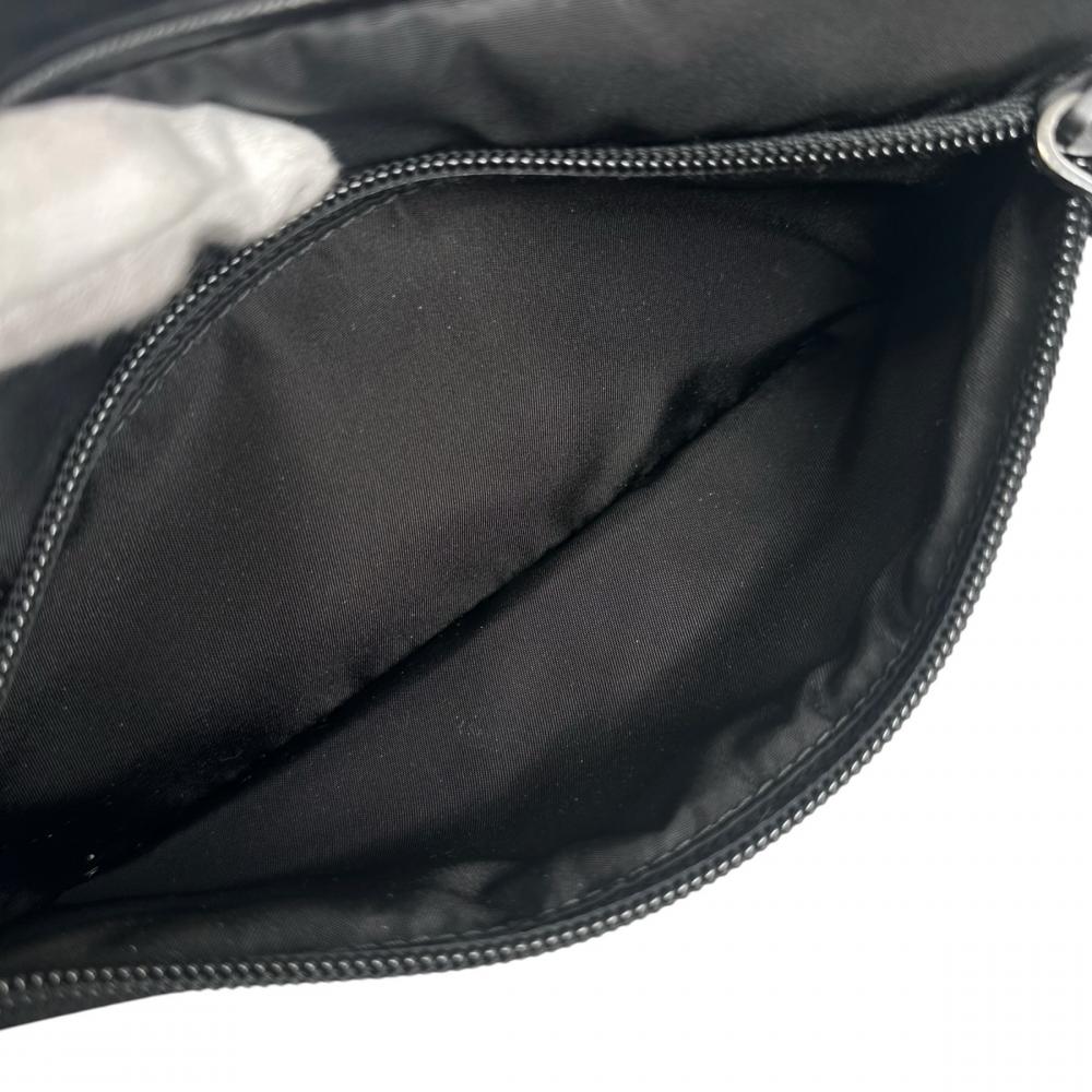 PRADA プラダ クラッチバッグ トライアングルロゴ ナイロン サファイアーノレザー ブラック 黒 シルバー金具 メンズ【中古品】