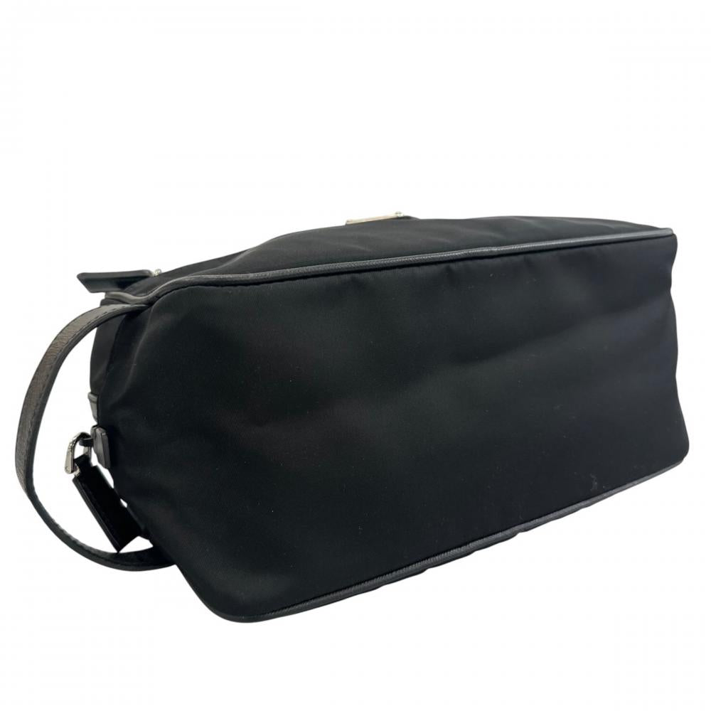 PRADA プラダ クラッチバッグ トライアングルロゴ ナイロン サファイアーノレザー ブラック 黒 シルバー金具 メンズ【中古品】