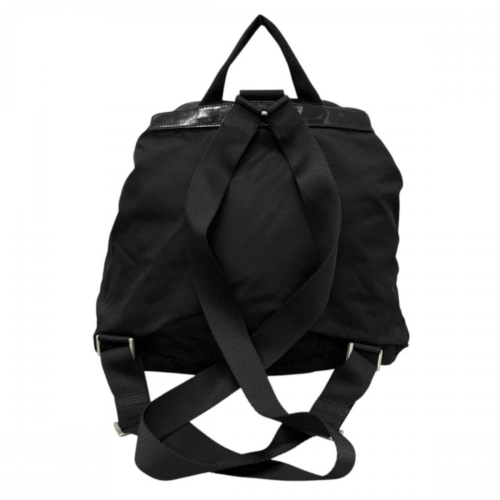 PRADA プラダ リュック バックパック トライアングルロゴ ナイロン ブラック 黒 シルバー金具 レディース【中古品】