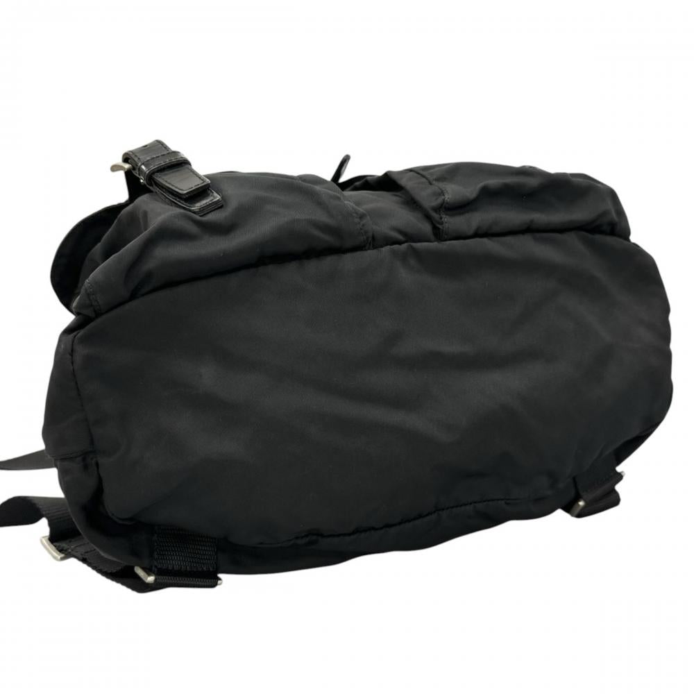 PRADA プラダ リュック バックパック トライアングルロゴ ナイロン ブラック 黒 シルバー金具 レディース【中古品】